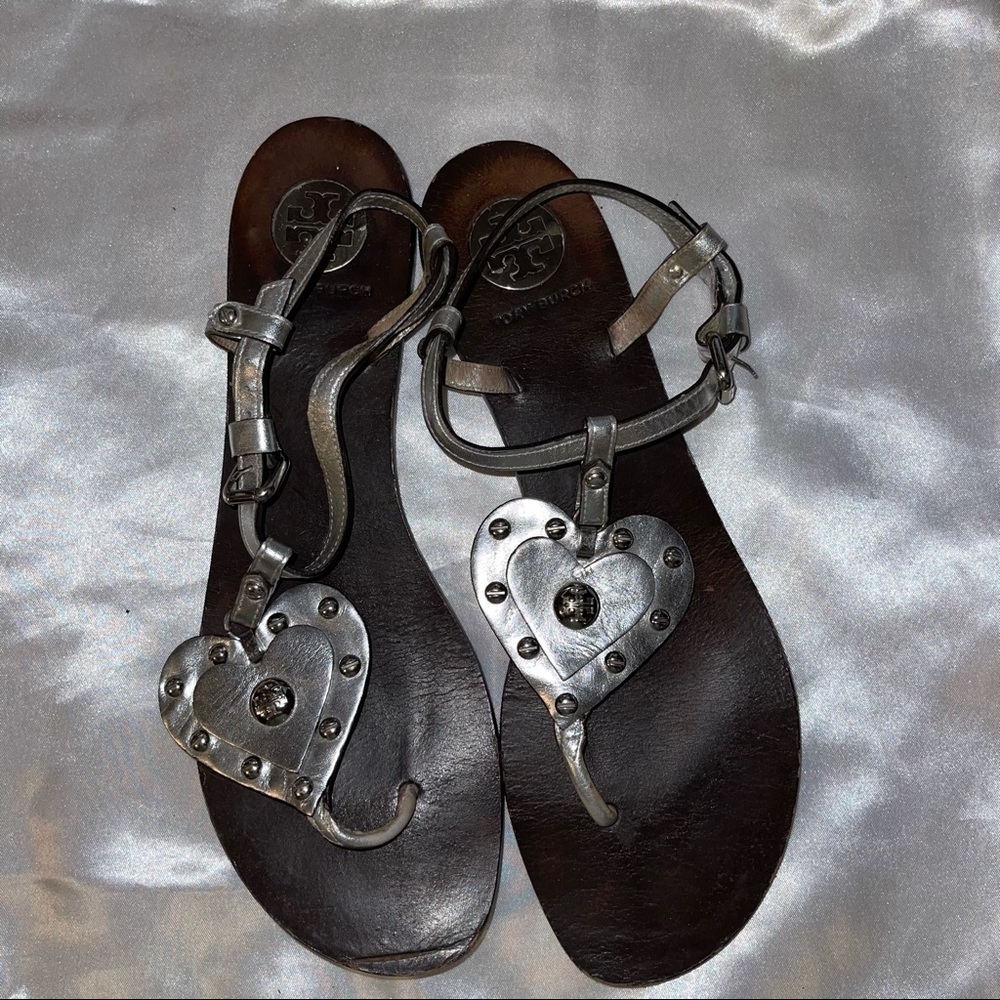 Tory Burch silver metallic heart flats in silver
